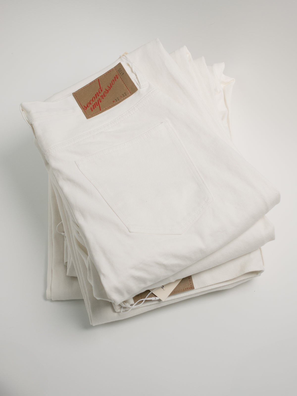 [New model] [HWDW-OFFW2]กางเกงยีนส์สีขาวเอวสูงริมแดง High Waist 90s jeans "off white selvedge"
