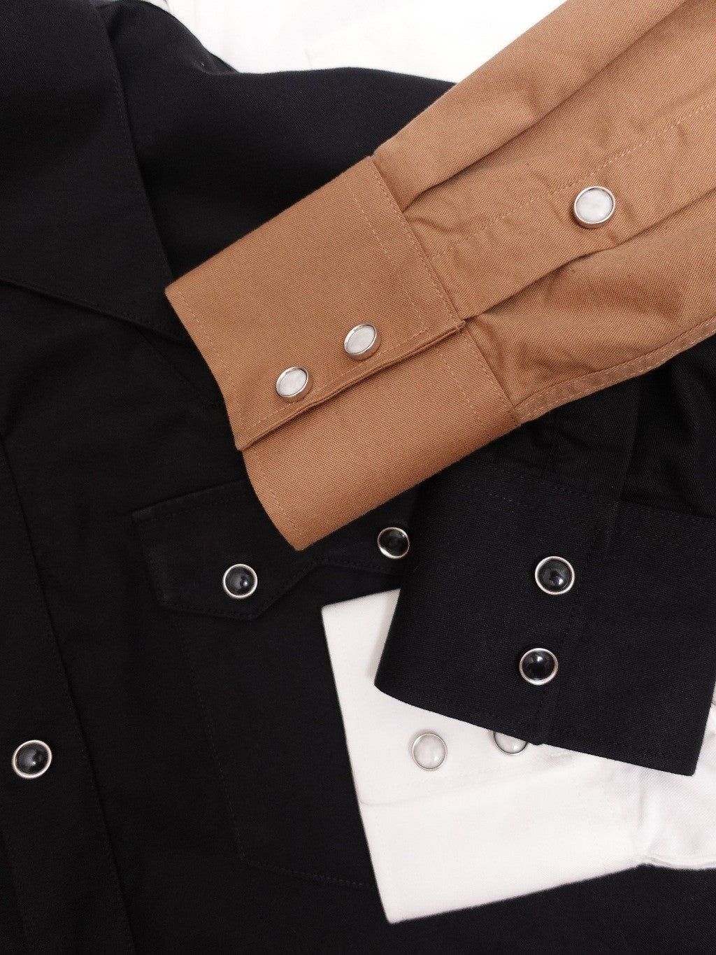 S4W-BLACK เสื้อเชิ้ต western style moon snap buttons "Black"