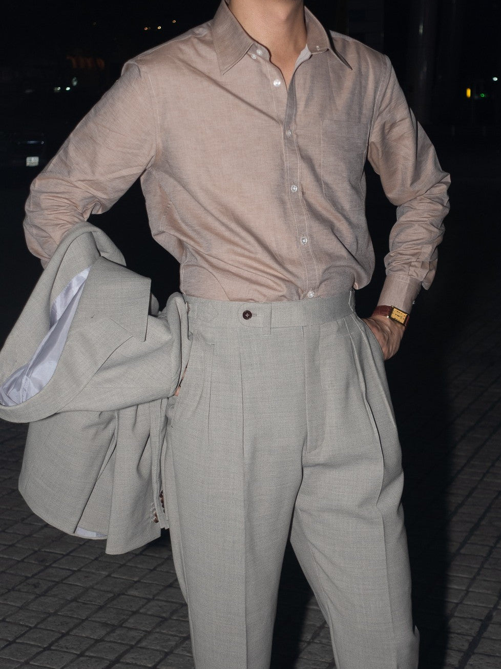 [S6-TAUPE]เสื้อเชิ้ต Classic collar hidden button down ผ้าคอตตอน 100% (Taupe)