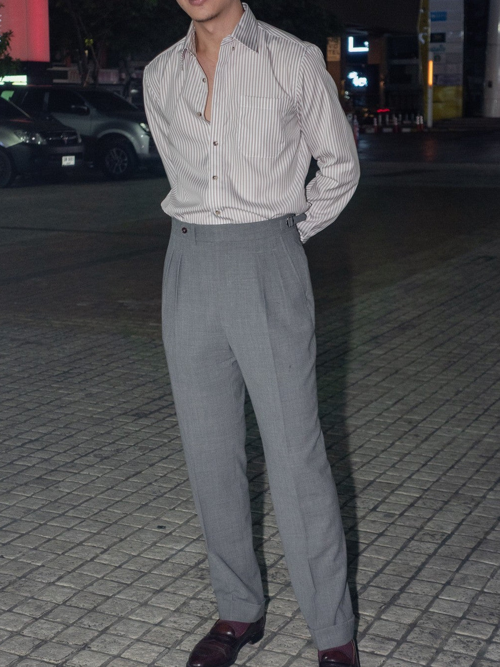 [S5S-BROWN] เสื้อเชิ้ต Classic collar hidden button down ผ้าคอตตอน 100% ลายทาง (Brown stripe)